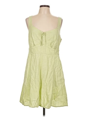 Old Navy Casual Dress (view 1)