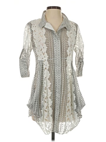 Lindi 3/4 Sleeve Blouse (view 1)
