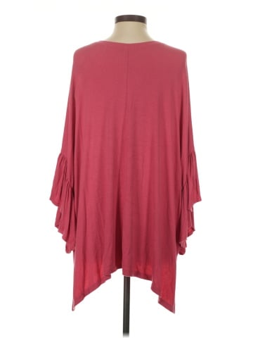 Akemi + Kin 3/4 Sleeve Top (view 2)