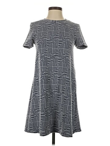 Trafaluc by Zara Casual Dress (view 1)