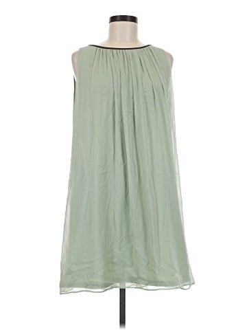 Alice + Olivia Casual Dress (view 1)