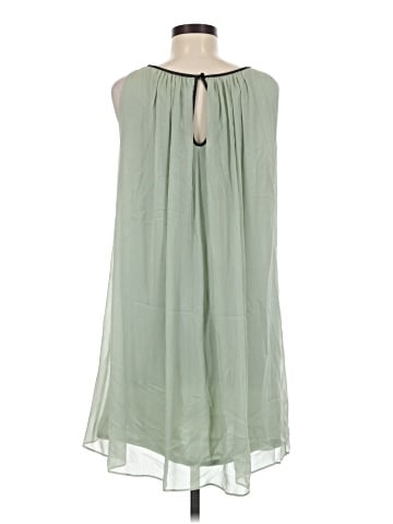 Alice + Olivia Casual Dress (view 2)