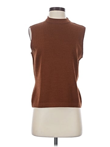 St. John Sleeveless Top (view 1)