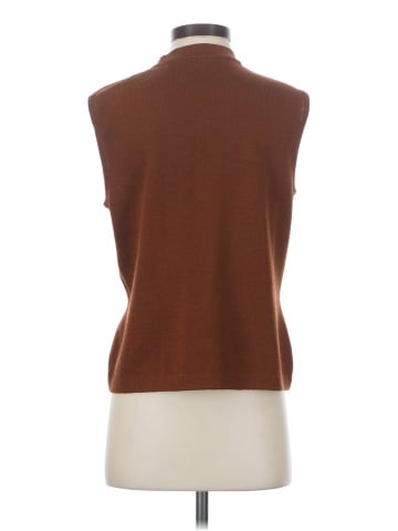 St. John Sleeveless Top (view 2)