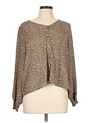 Kaileigh 3/4 Sleeve Blouse (view 1)