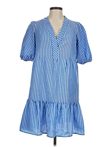 Sandra Darren Casual Dress (view 1)