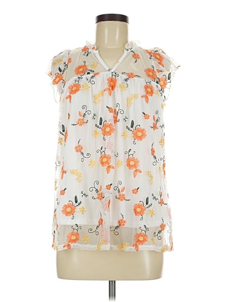 Pre-owned Cato Sleeveless Button Down Shirt In Ivory