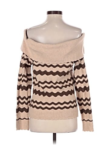 Francesca's Pullover Sweater (view 2)