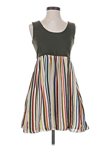 Alice + Olivia Casual Dress (view 1)