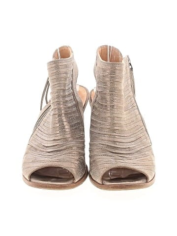 Paul Green Ankle Boots (view 2)