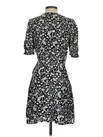 Banana Republic Casual Dress (view 2)