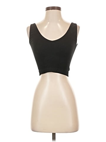 colsie Tank Top (view 1)