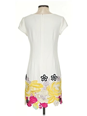 Laundry by Shelli Segal Casual Dress (view 2)