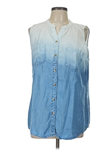 Chico's Sleeveless Button-Down Shirt (view 1)