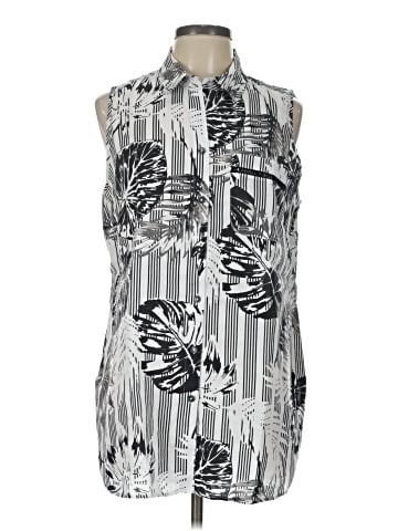 Chico's Sleeveless Button-Down Shirt (view 1)
