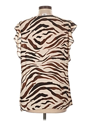 CAbi Short Sleeve Top (view 2)