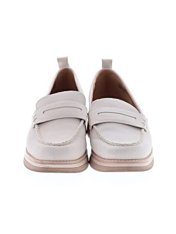 Crown Vintage Flats (view 2)