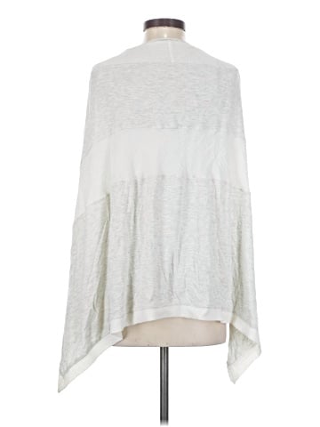 Capote 3/4 Sleeve T-Shirt (view 2)
