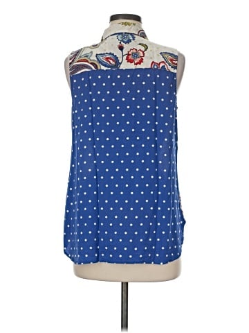 Chico's Sleeveless Button-Down Shirt (view 2)
