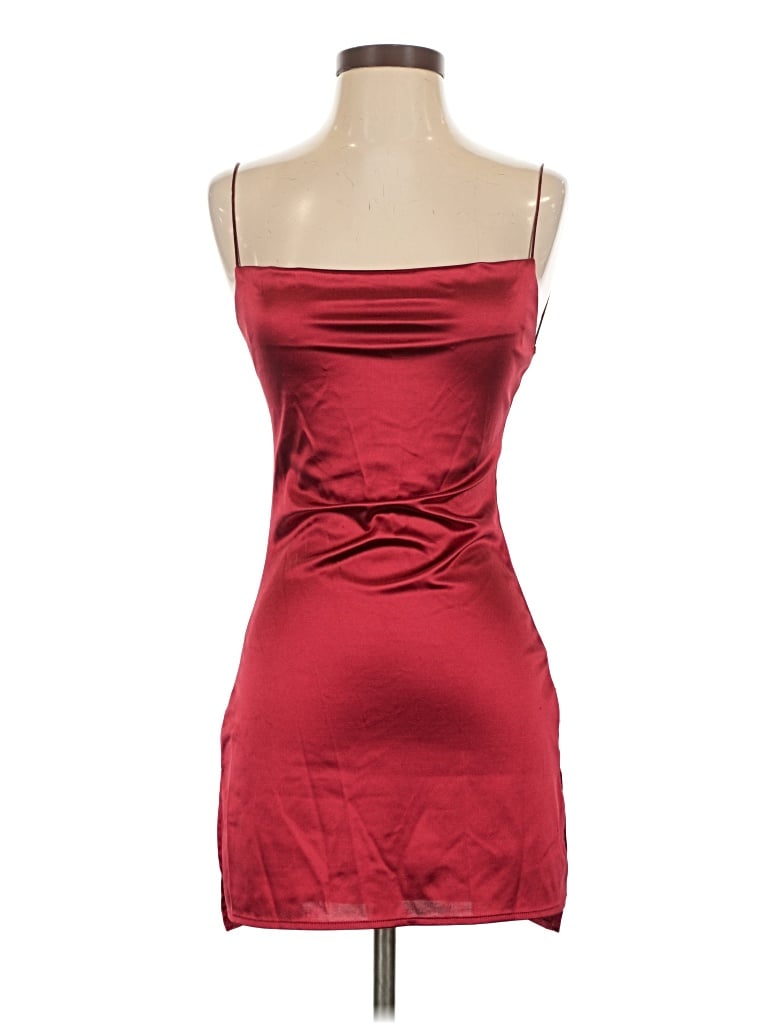 Pre-owned Zaful Cocktail Dress In Burgundy