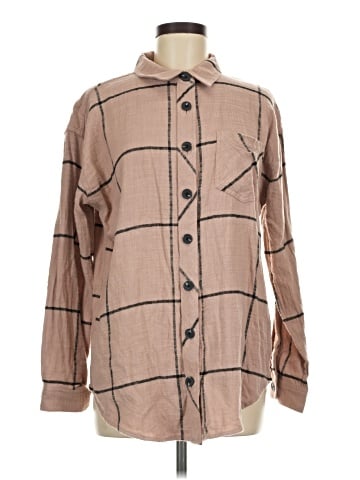 Maurices Long Sleeve Button-Down Shirt (view 1)