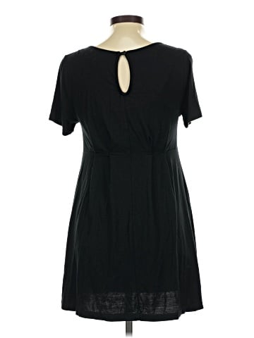 A Pea in the Pod Short Sleeve T-Shirt (view 2)