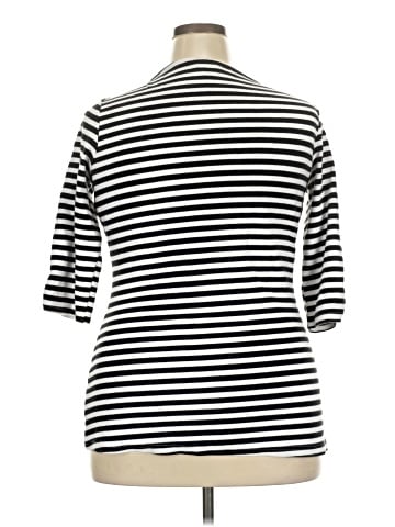 Unique Vintage 3/4 Sleeve Top (view 2)
