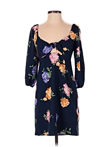 WAYF Casual Dress (view 1)