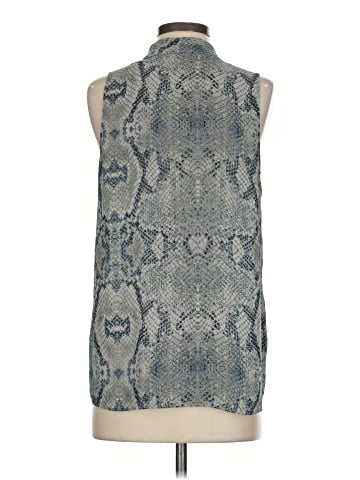 Noir Sleeveless Blouse (view 2)