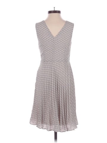 Banana Republic Factory Store Casual Dress (view 2)