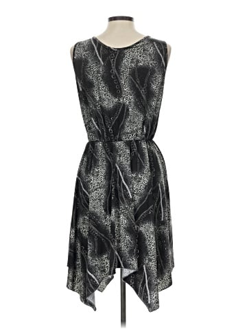 Jon & Anna Casual Dress (view 2)