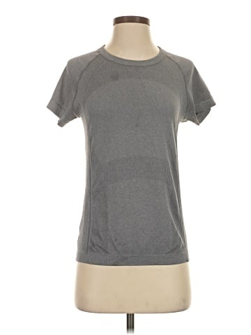 Active by Old Navy Active T-Shirt (view 1)