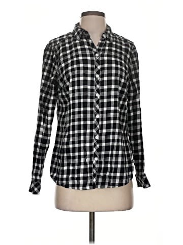 Croft & Barrow Long Sleeve Button-Down Shirt (view 1)