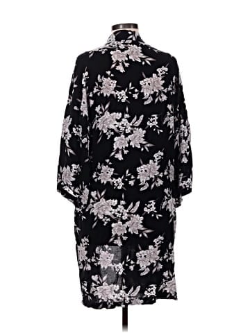 Spiritual Gangster Kimono (view 2)