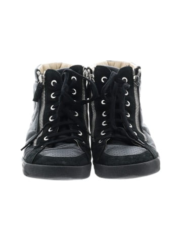 Chanel Sneakers (view 2)