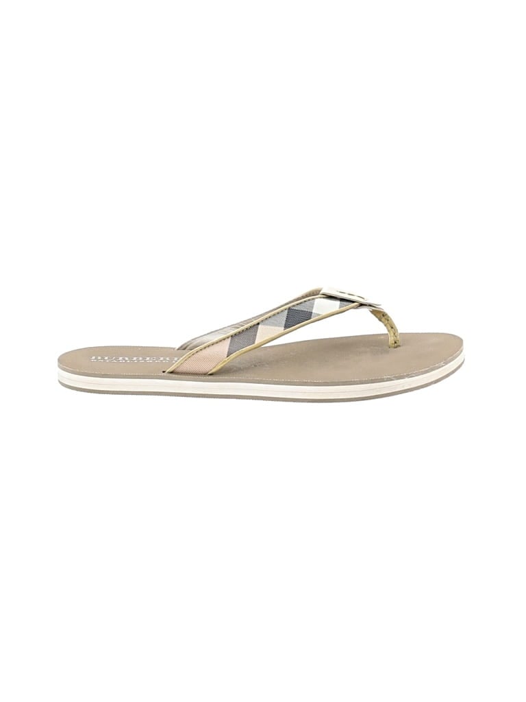 Pre-owned Burberry Flip Flops In Tan