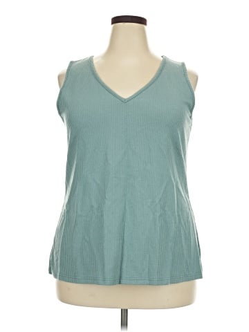 Unbranded Sleeveless Top (view 1)