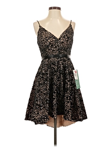 B. Smart Cocktail Dress (view 1)