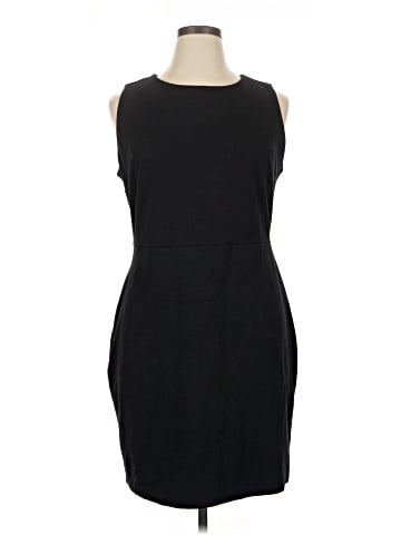 Old Navy Cocktail Dress (view 1)