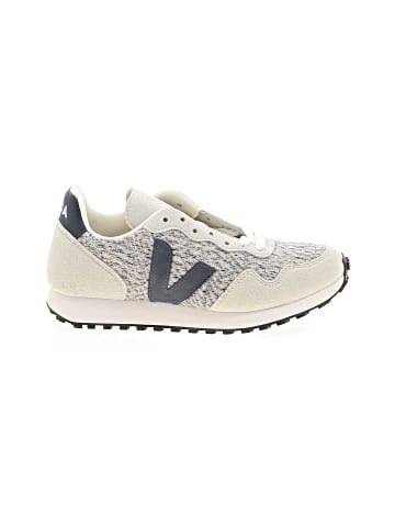 VEJA Sneakers (view 1)