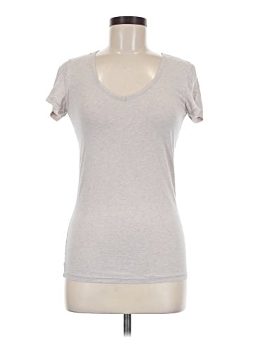 Victoria's Secret Short Sleeve T-Shirt (view 1)