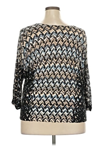 Zozo 3/4 Sleeve Blouse (view 2)