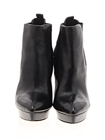 MICHAEL Michael Kors Ankle Boots (view 2)