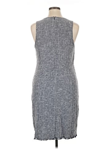Banana Republic Factory Store Casual Dress (view 2)