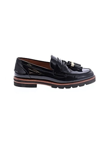 Stuart Weitzman Flats (view 1)