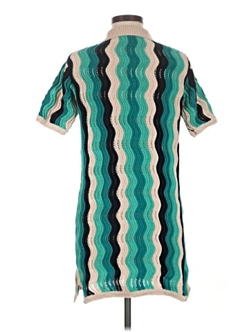 Heartloom Poncho (view 2)