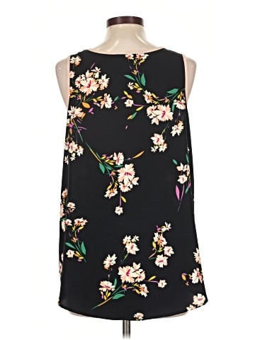 Le Lis Sleeveless Blouse (view 2)