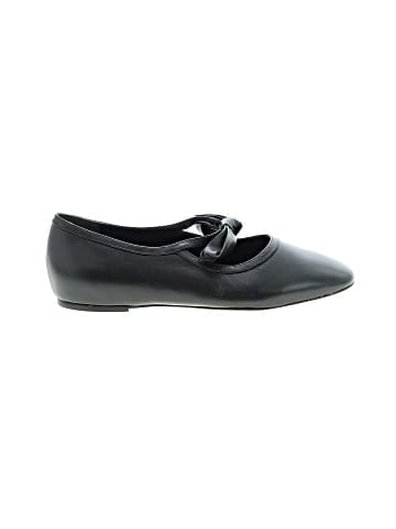 Maeve Flats (view 1)