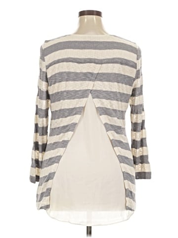 White House Black Market 3/4 Sleeve T-Shirt (view 2)