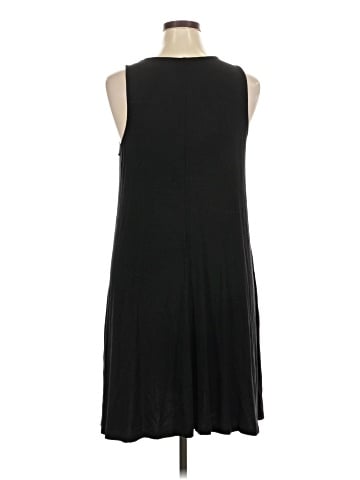 Old Navy Casual Dress (view 2)